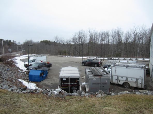 1438 Main St, Sanford, ME 04073